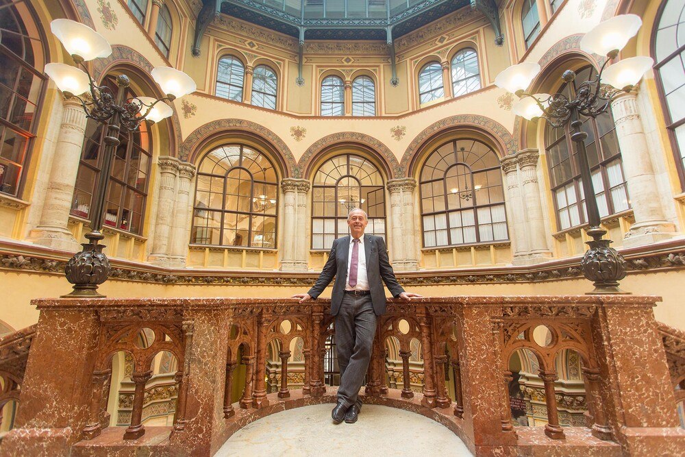 © Richad Tanzer
Prof. Franz Josef Radermacher im Portrait
Prof. Franz Josef Radermacher im Portrait
