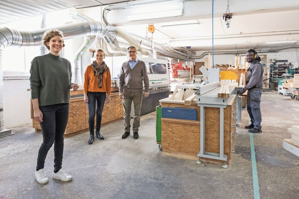 © Tischlerei Kranz
Für die Fensterproduktion setzt die Tischlerei Kranz auf einen leistungsfähigen Maschinenpark.
Tischlerei Kranz