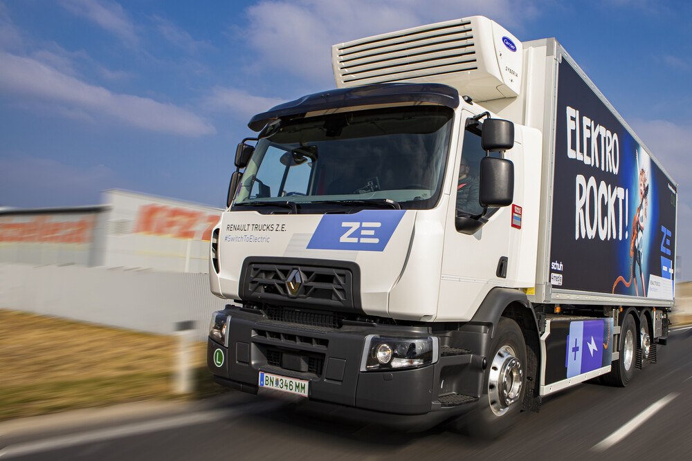 © METRO Österreich
Im Juni 2022 wird in Graz ein e-LKW der 2. Generation von Renault/Volvo getestet.
e-Lkw