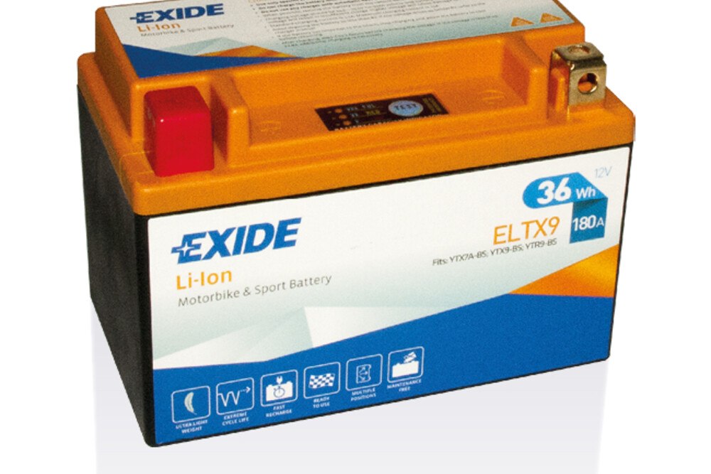© Exide
Eine handelsübliche Lithium-Ionen-Starterbatterie für PKW
Eine handelsübliche Lithium-Ionen-Starterbatterie für den Kfz-Gebrauch.