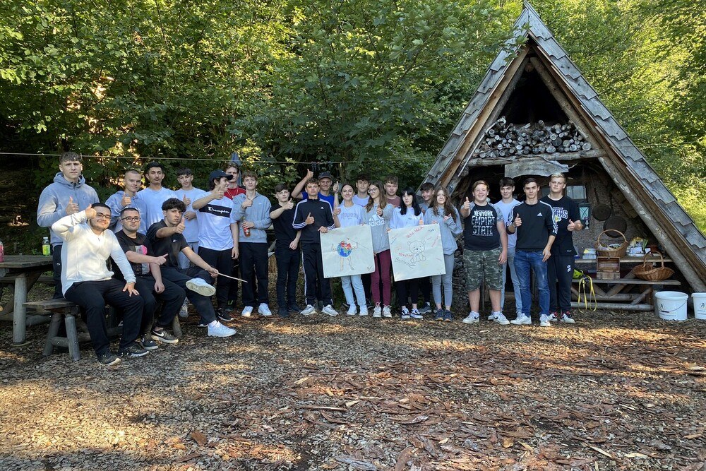 © Steyr Automotive
Teambuilding im Abenteuercamp
Teambuilding im Abenteuercamp