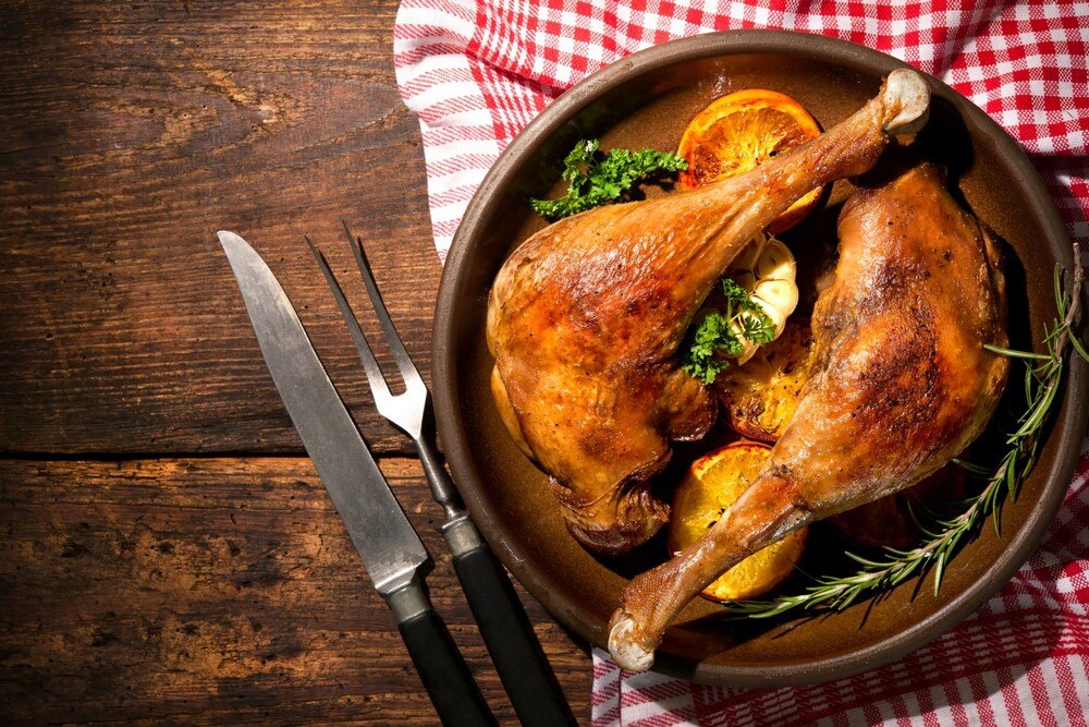 © iStock / Getty Images Plus / AlexRaths Gebratene Gans