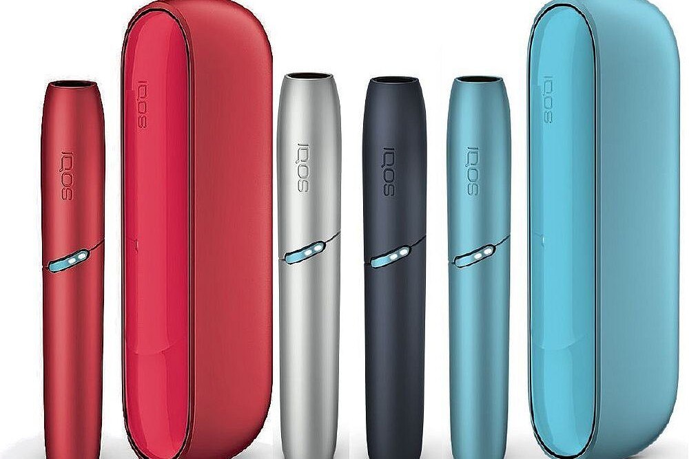 © Philip Morris, Grafik Die Iqos Originals Duo sind in vier starken Farben erhältlich.