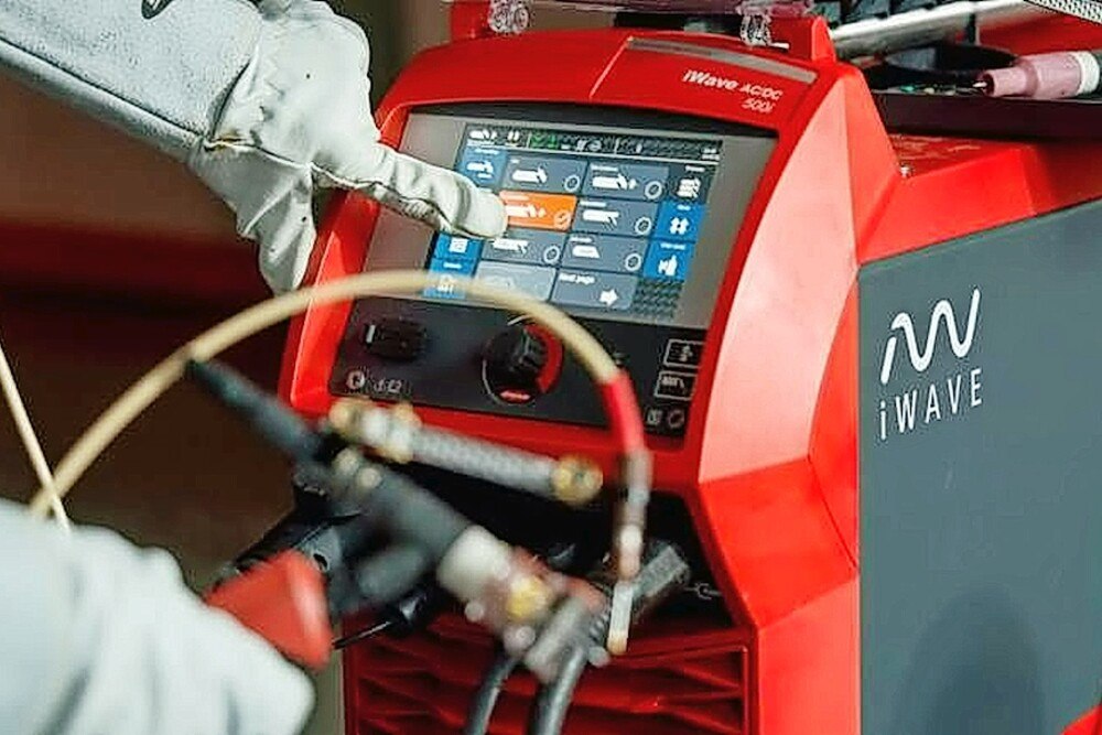© Fronius International Fronius iWave Schweißgerät