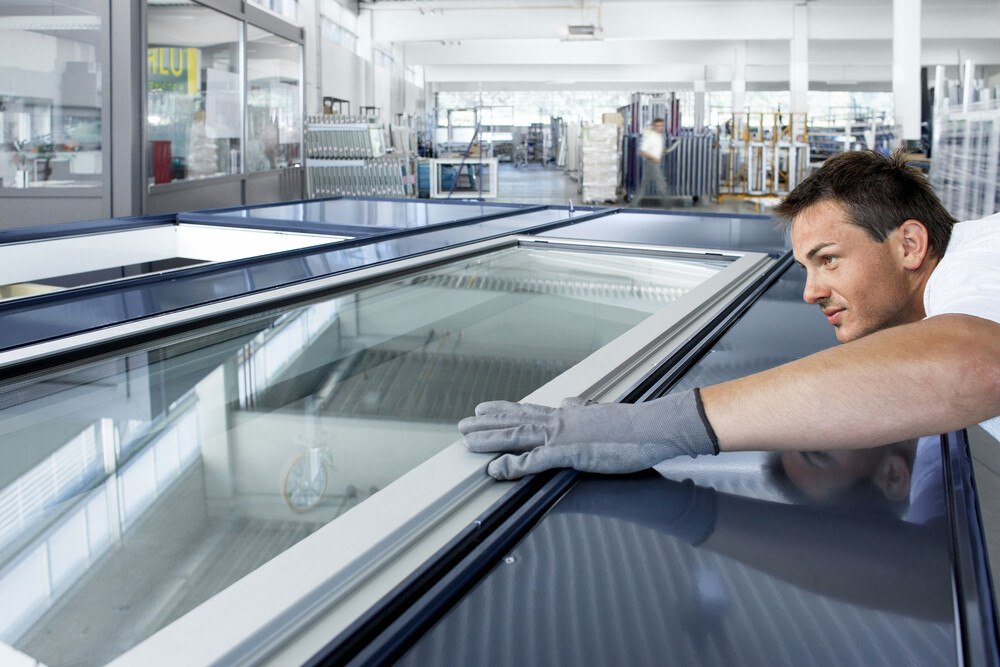 © AFI / Andreas Scheiblecker
Das österreichische Aluminium-Fenster-Institut (AFI) vergibt ab 1. Jänner 2023 für alle in der Metallbaubranche tätigen Unternehmen Lizenzen der Gemeinschaftsmarke Alu-Fenster.
Das österreichische Aluminium-Fenster-Institut (AFI) vergibt ab 1. Jänner 2023 für alle in der Metallbaubranche tätigen Unternehmen Lizenzen der Gemeinschaftsmarke Alu-Fenster.