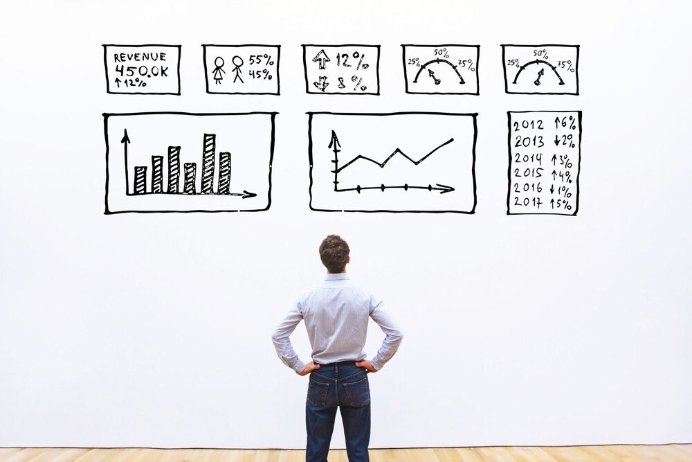 © iStock / Getty Images Plus / anyaberkut Symbolfoto Benchmarking