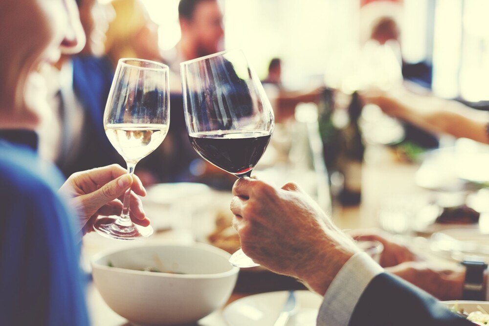 © iStock / Getty Images Plus / Rawpixel Networking