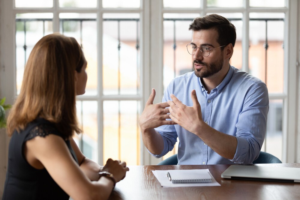 © iStock / Getty Images Plus Verhandlung