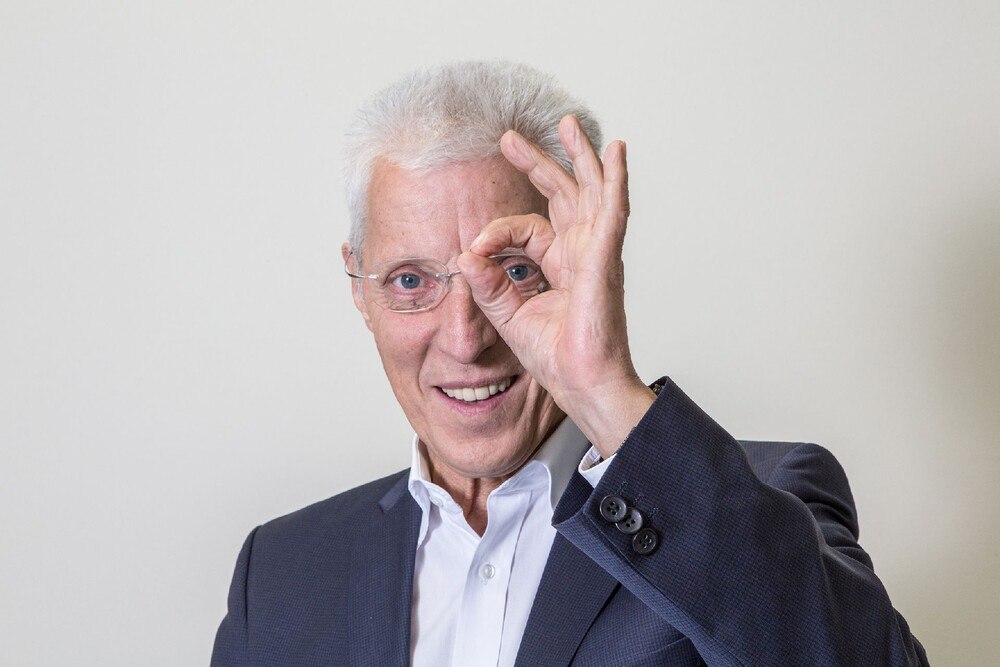 © Michael Hetzmannseder
Fachjournalist Gerhard Lustig ist Initiator des Autovolksbegehrens „Kosten runter“
Fachjournalist Gerhard Lustig ist Initiator des Autovolksbegehrens „Kosten runter“