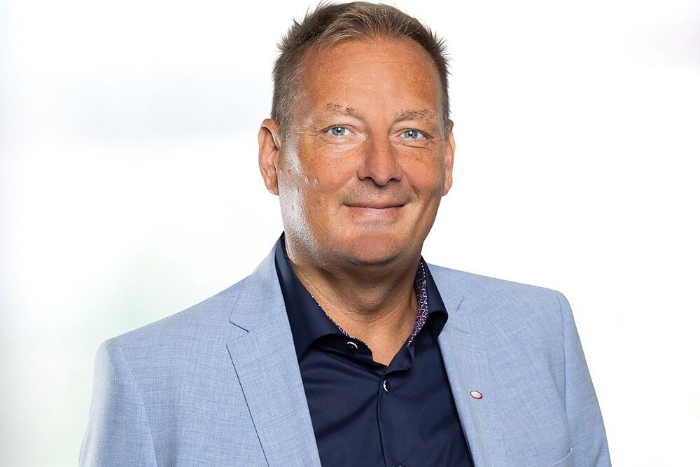 © ZKW Group
Stefan Hornivius ist neuer COO der ZKW Group GmbH.
Stefan Hornivius ist neuer COO der ZKW Group GmbH.