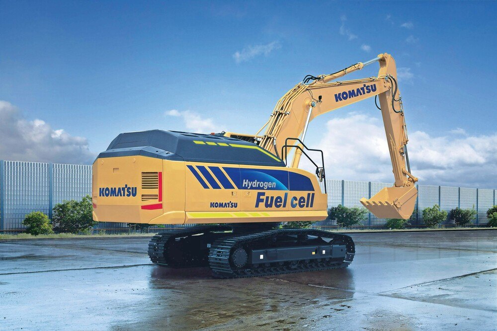 © Komatsu // Die Firma entwickelte unlängst einen mittelgroßen Konzept-Hydraulikbagger, der mit einer Wasserstoff-Brennstoffzelle läuft. Bagger mit Wasserstoff-Brennstoffzelle
