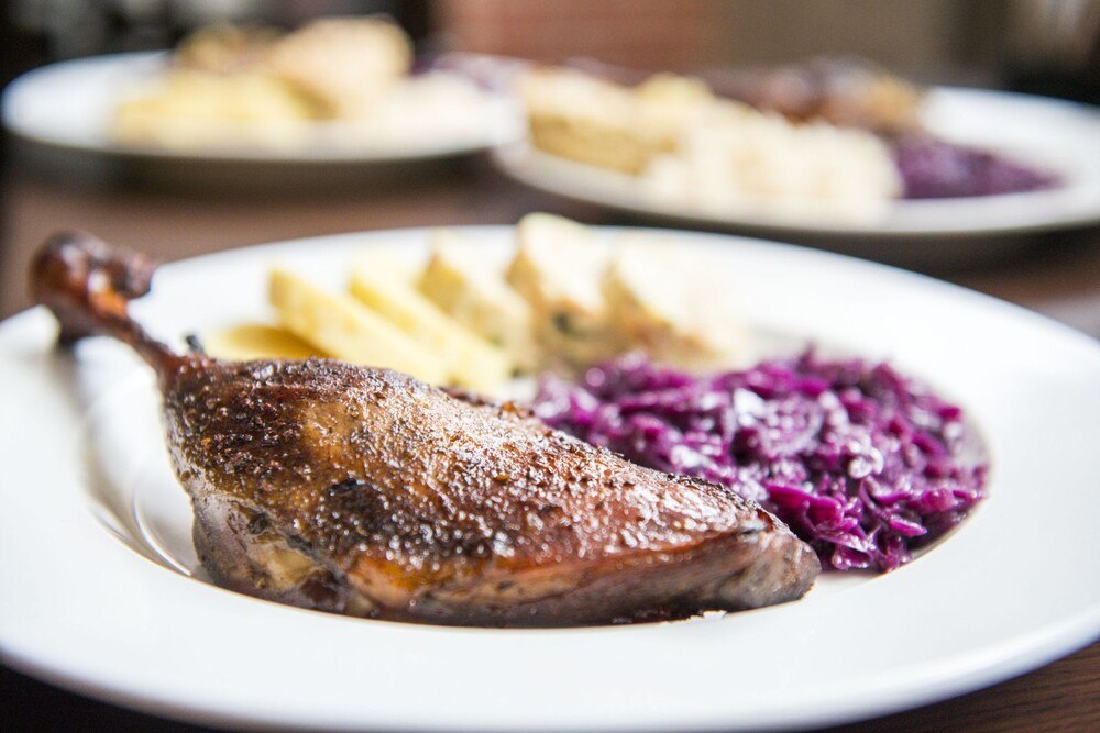 © iStock / Getty Images Plus / RadimUrban Martini Gans
