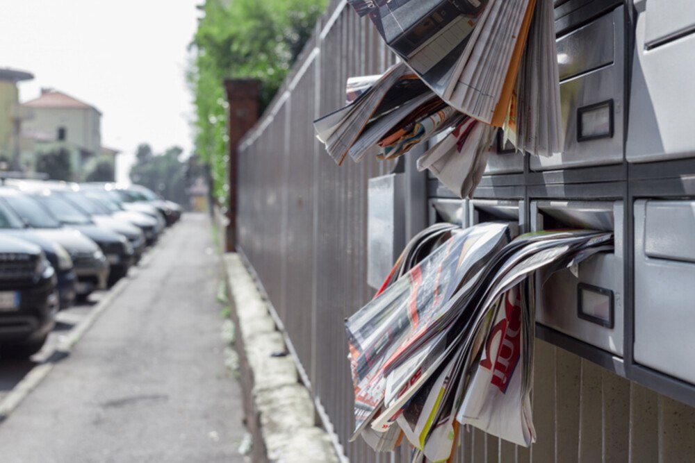Post quillt über in Briefkästen