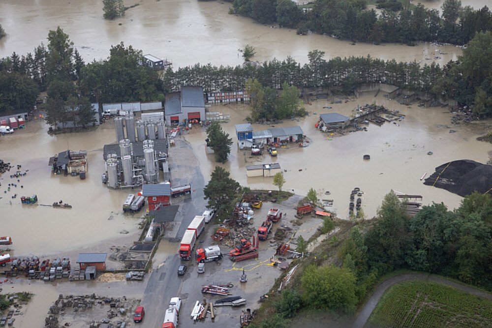 © BMLV APA picturedesk.com
Source: Luftbild Hochwasser