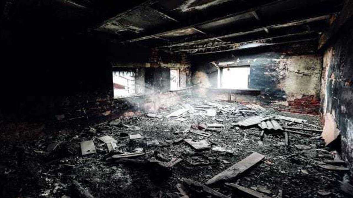 Die häufigsten Ausführungsfehler beim Brandschutz werden bei Abschottungen gemacht, dort wo Leitungen durch brandabschnittsbildende Bauteile geführt werden. Die Folgen können verheerend sein. Foto: Thinkstock