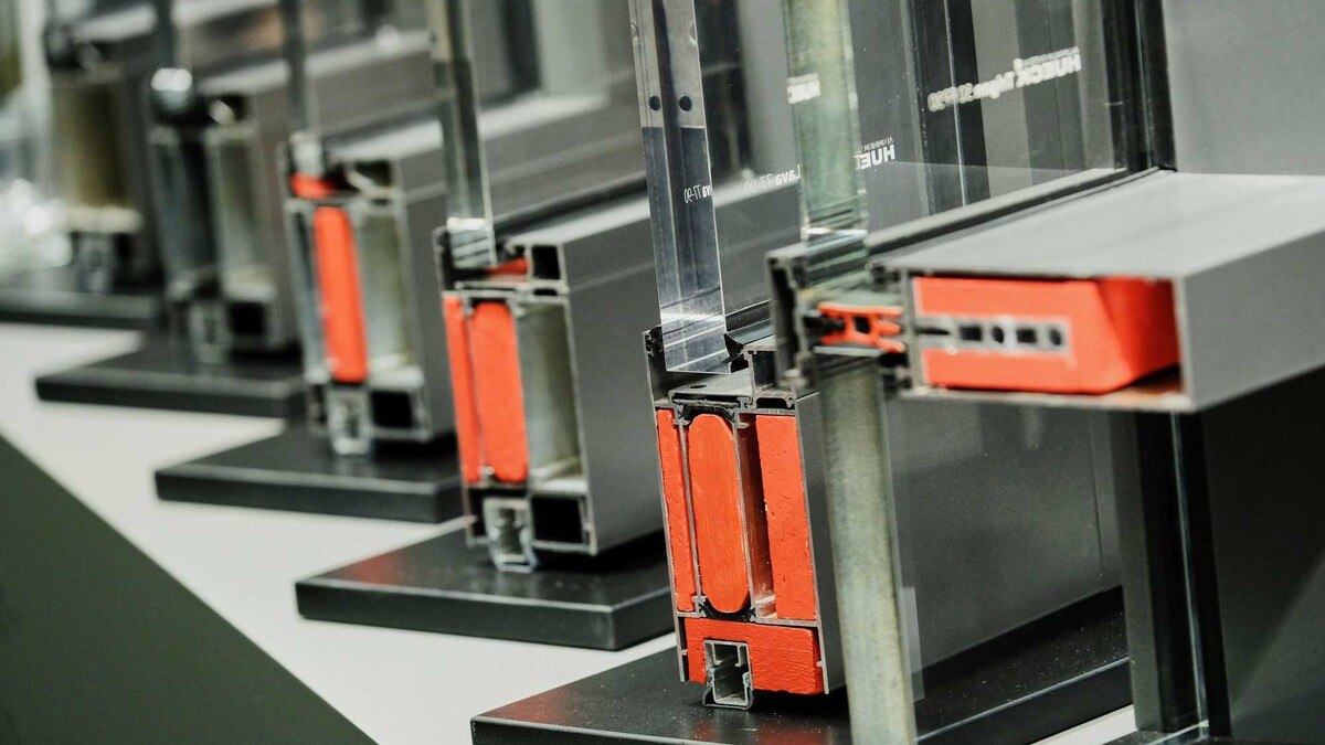 Aluminium-Brandschutzprofile für Türen und Fenster
