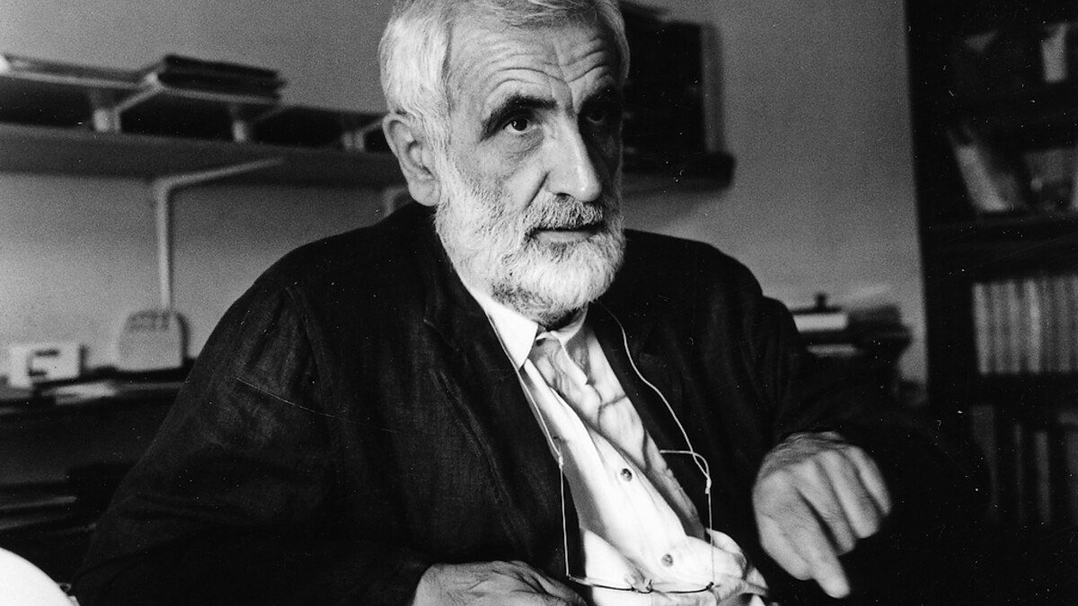 Enzo Mari