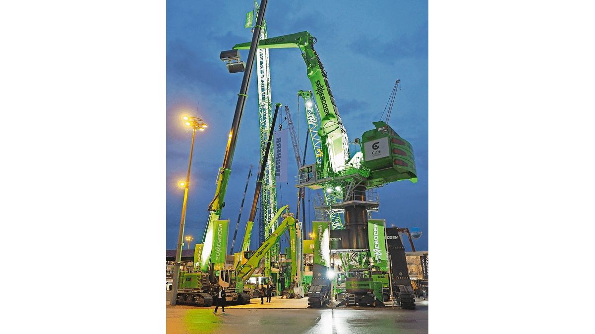 Sennebogen auf der Bauma 2022