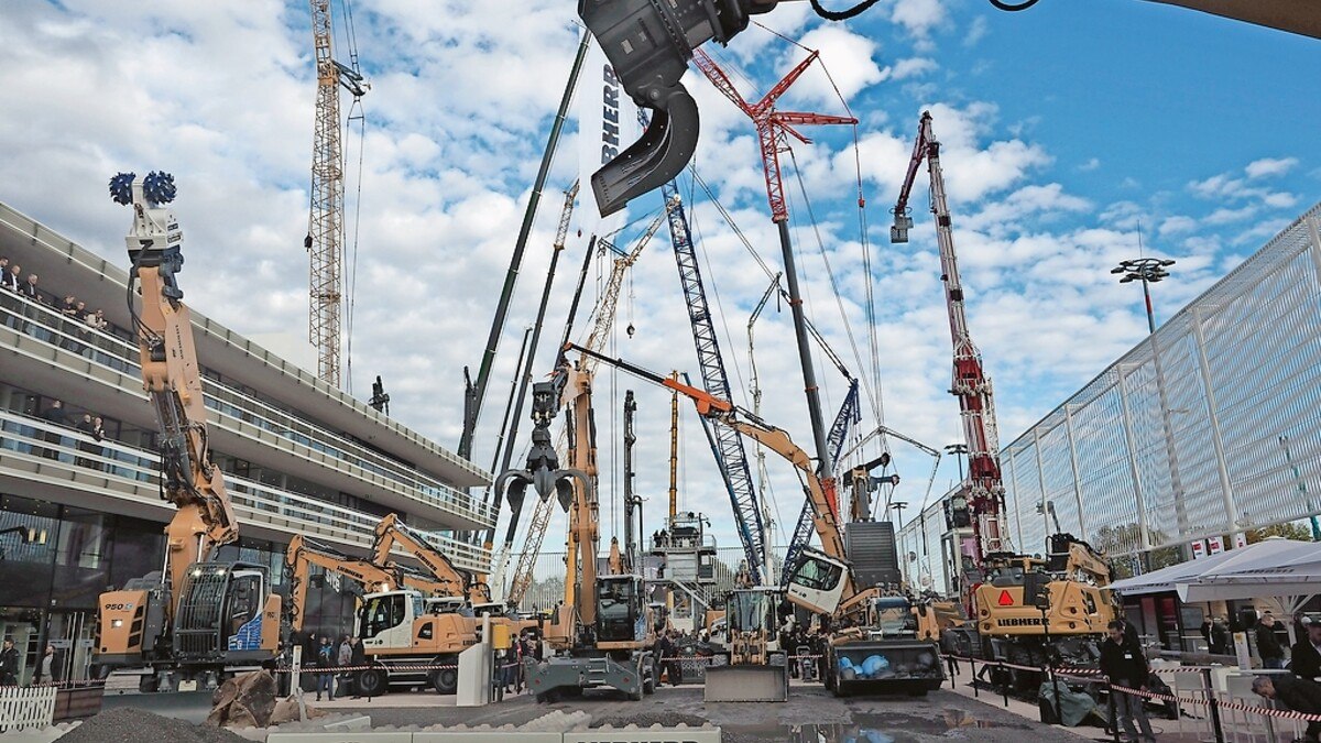 Der Liebherr-Stand auf der Bauma 2022