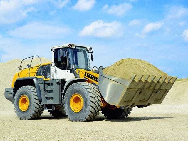 © Foto: Liebherr Der Liebherr-Radler L566 war eine der zahlreichen Weltpremieren im Jahr 2012 . Die Neuheiten für 2013 werden in einigen Wochen auf der Bauma präsentiert