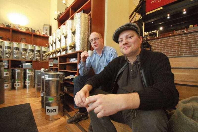 Kaffeeliebhaber Oliver Goetz (r.) mit Geschäftspartner Christian Schrödl.