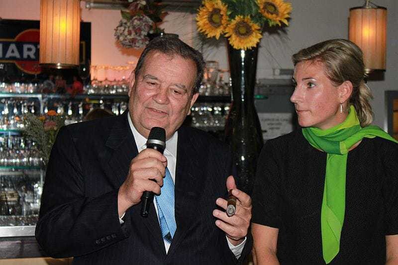 Henke Kelner und Isabella Keusch präsentierten die Escurio in einer Doppelconference ...