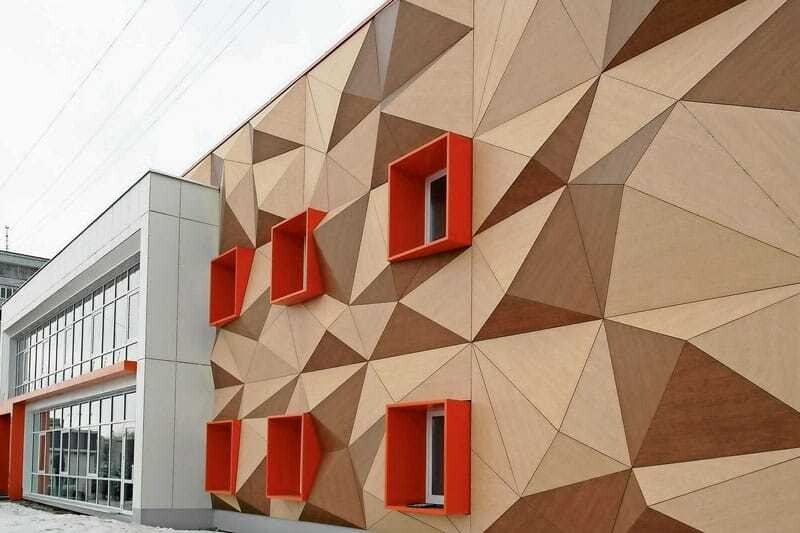 Die 3-D-Fassade des Navigator Campus wurde aus einem Mix von Rockpanel Woods in den Designs Buche und Erle sowie Rockpanel Colours entworfen.