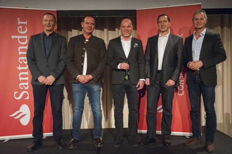 Werner Friese (Gebrauchtbike.at, Gewinner "Motorrad"), Peter Pichler (O. St. Auto-Pichler, Gewinner "Gebrauchtwagen"), Michael Schwaiger (Kfz Direktor SCB), David Reis (Wolfgang Denzel Auto AG, Gewinner "Kooperationspartner"), Vertriebstrainer Dirk Kreuter (v.l.)