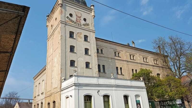 © Alexander Grübling Im Jahr 1454 wurde der Stadt Laa an der Thaya das Braurecht verliehen. 1847 kaufte Familie Kühtreiber die Brauerei.