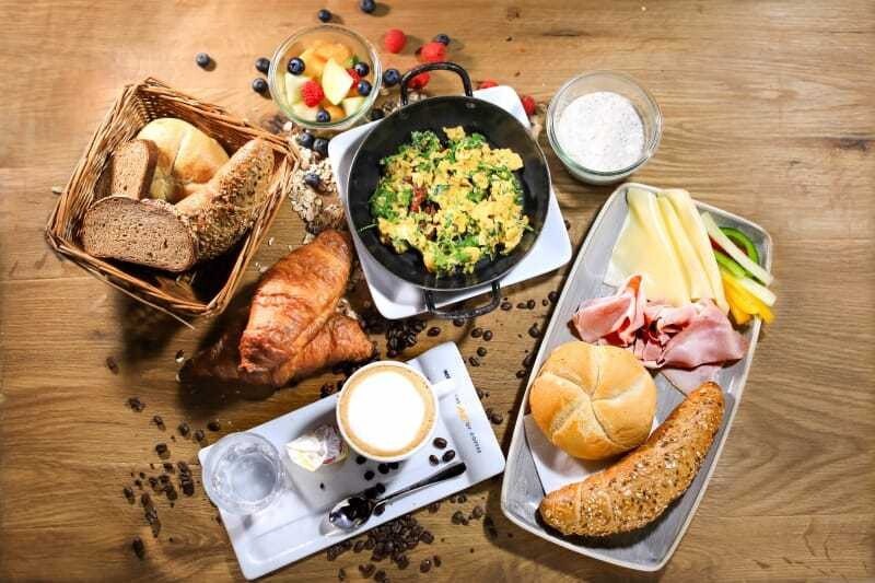 Ganztägig für Gäste interessant: Frühstücksangebot bei "the italian".