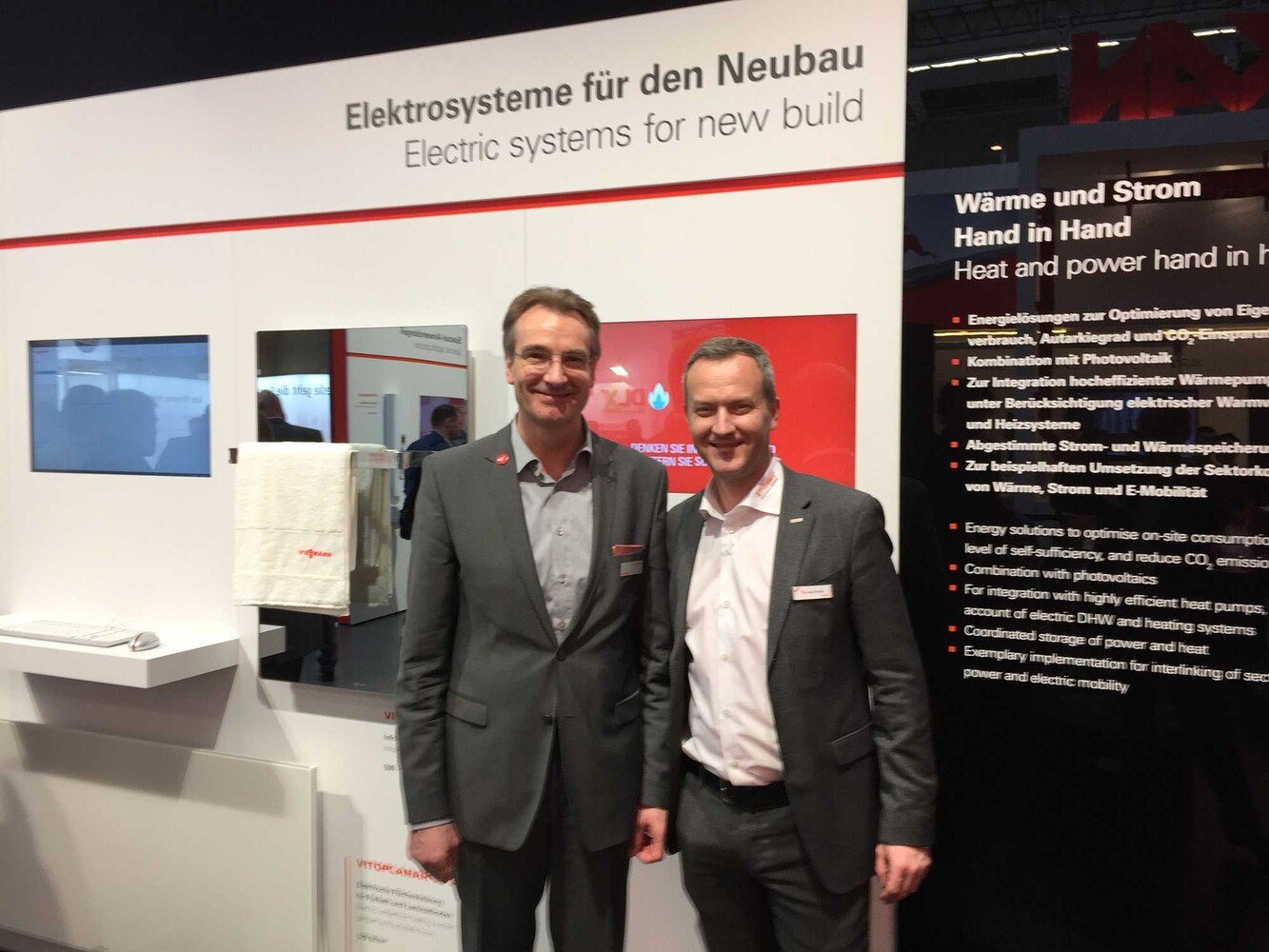 (v. l.): Dr. Karlheinz Reitze, Geschäftsführer Viessmann PV+E-Systeme, Mag. Thomas Reiter, Geschäftsführer Etherma Holding GmbH