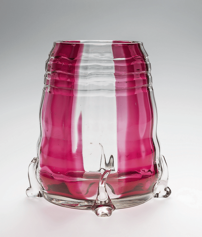In der aktuellen Ausstellung im Wiener MAK zu sehen: Vase um 1900.
