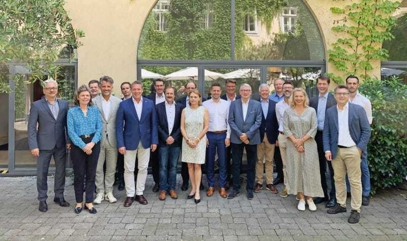 © ÖHV/APA-Fotoservice/Tanzer Auf Einladung der ÖHV kamen Vertreter aller deutschsprachigen Hotel- und Gastronomieverbände nach Wien.