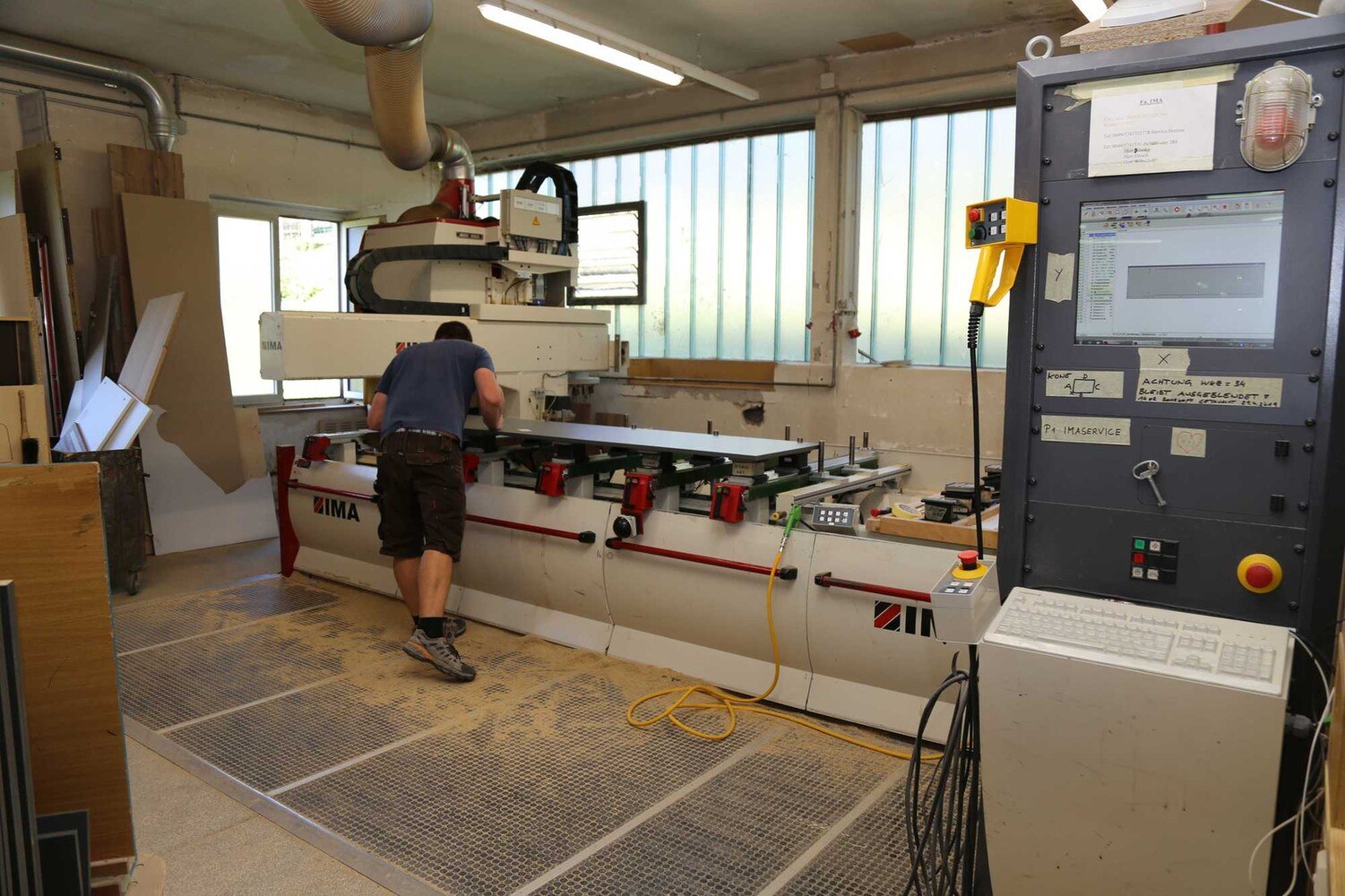 Die Konstruktionssoftware RSO ermöglicht auch eine reibungslose Datenübergabe in die Produktion auf die CNC-Maschinen.