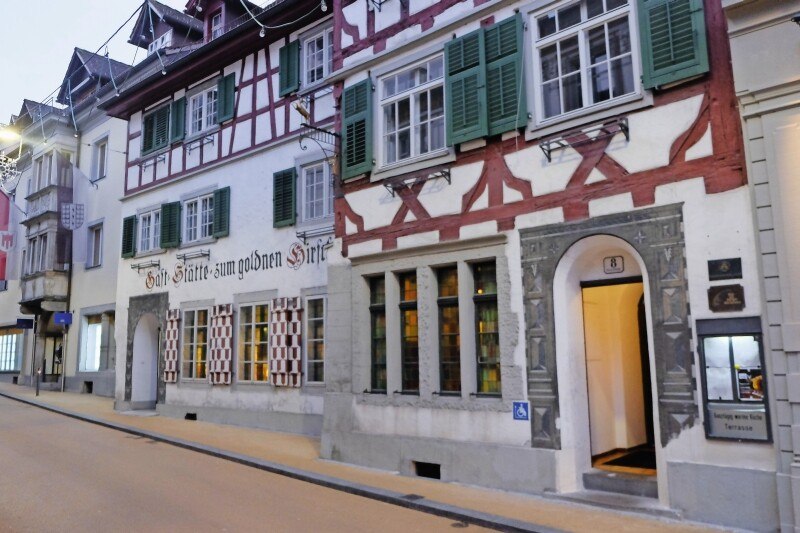 © Thomas Vierich Die Gebäude im Ortszentrum sind ehemalige Bürgerhäuser mit Braurecht.