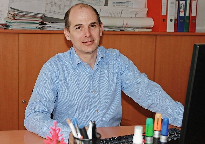 Tabakmonopol-Chef Hannes Hofer wechselt derzeit zwischen MVG-Büro und home-office.