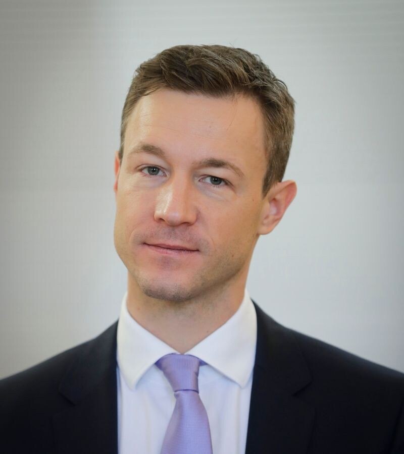 © Bundeskanzleramt / Andy Wenzel Der Finanzminister weiß offenbar, was er an "seinen" Trafikanten hat ...