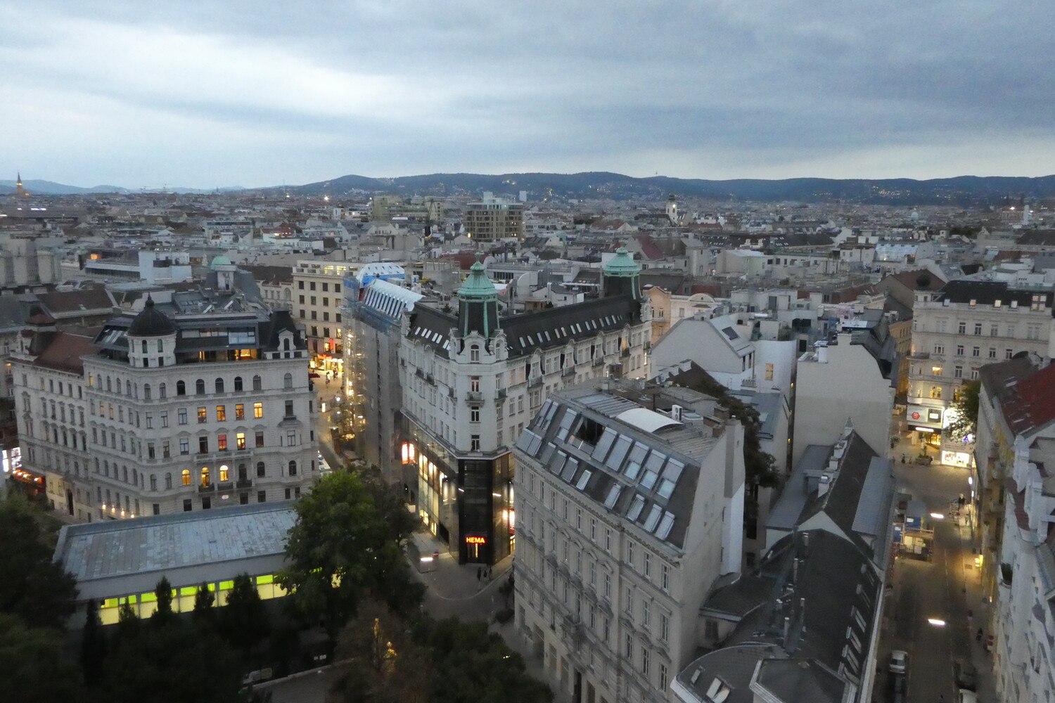 © Alexander Eppler Das Haus des Meeres bot einen tollen Blick über die Stadt und die vielen verschiedenen Dachformen.