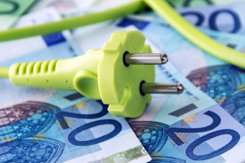 © Getty Images Die Öl- und Gaspreise bleiben weiterhin unter Druck, während der Strompreis langsam steigt