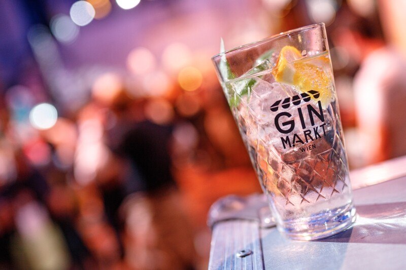© Alexander Felten Parallel zum Rumfestival findet auch heuer wieder der Ginmarkt statt.