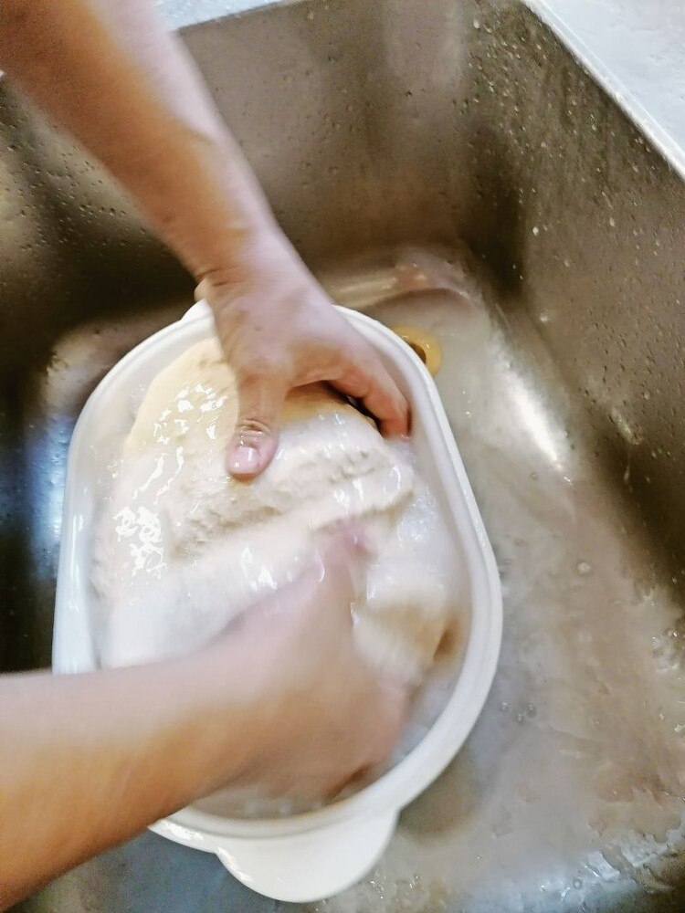 Eine Spezialität des Hauses: die Seitanproduktion.