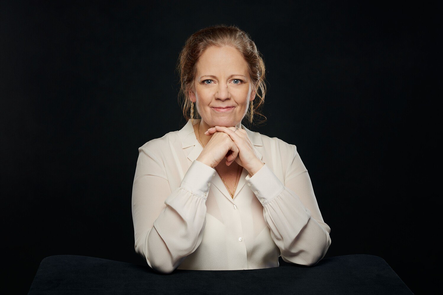 © WU Mitarbeiter müssen verstehen, wie Entscheidungen im Unternehmen getroffen werden, meint die Business-Expertin Mae Leyrer.