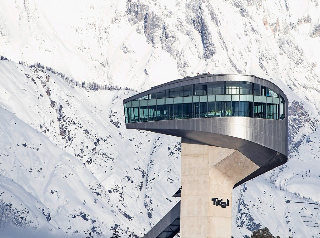 Die  Skischanze am Bergisel in Österreich.
