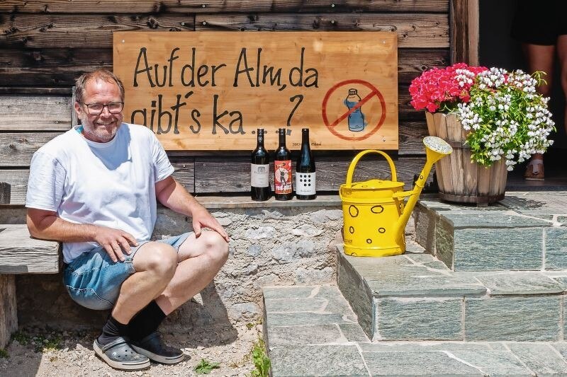 Auf der (Joch-)Alm gibt’s ka Plastik: Michi Thurner will Vorbild für Almbetreiber sein.