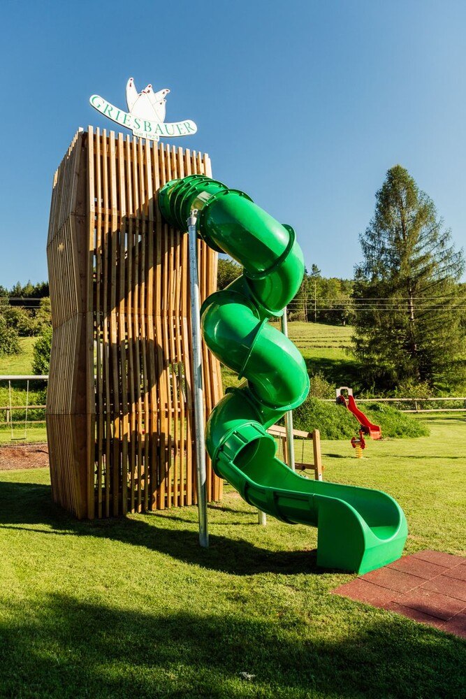 © Martin Kienreich Eine 6.000 Quadratmeter große Erlebniswelt für Kinder lockt Familien mit Kindern an.