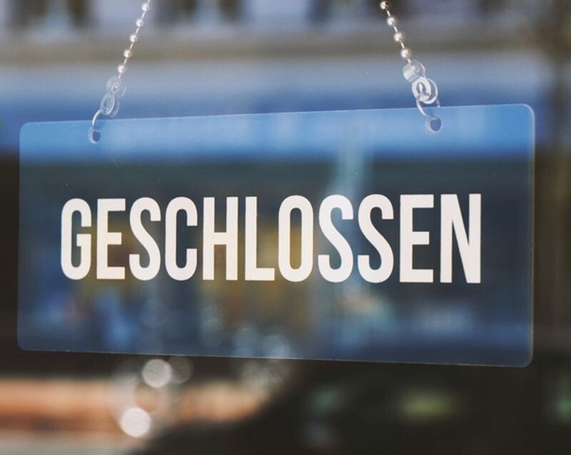 © Getty Images / Axel Bueckert Die Regierung will erst nächste Woche entscheiden, wie es weitergeht.