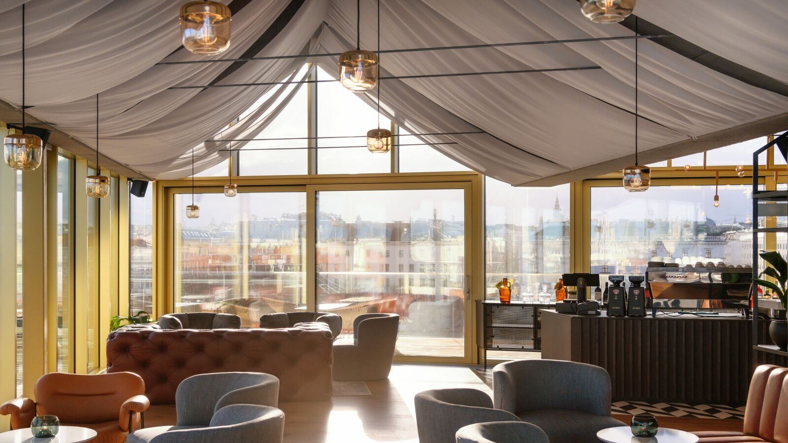 © www.schubert-photography.at Die Rooftop-Bar