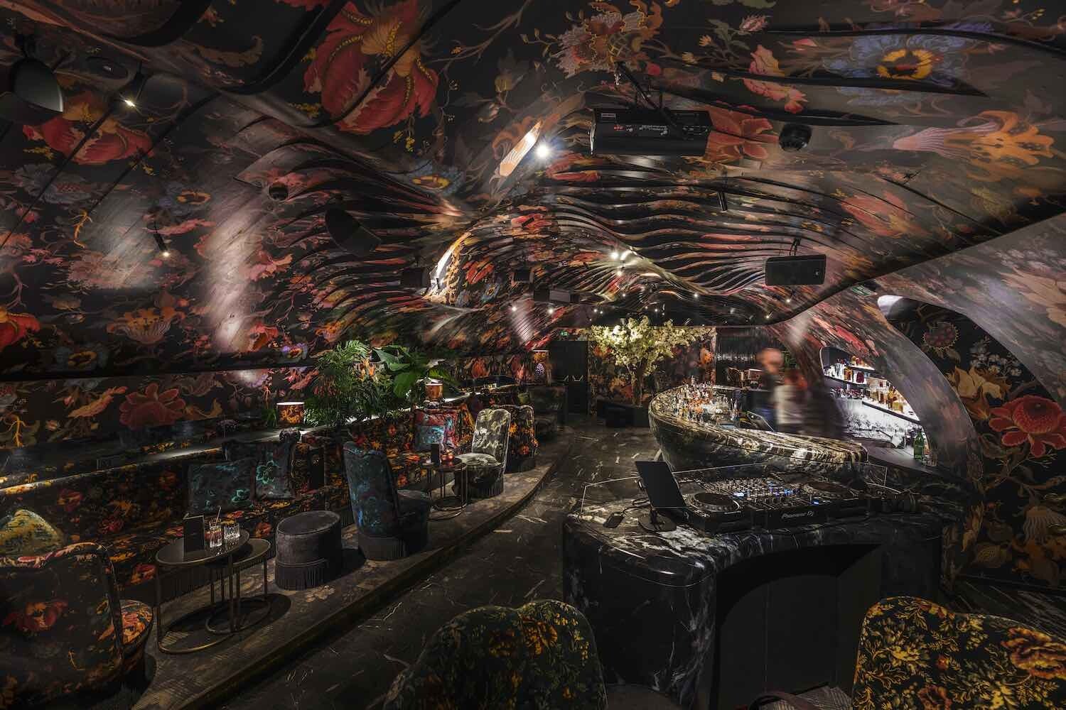 Sechser Bar