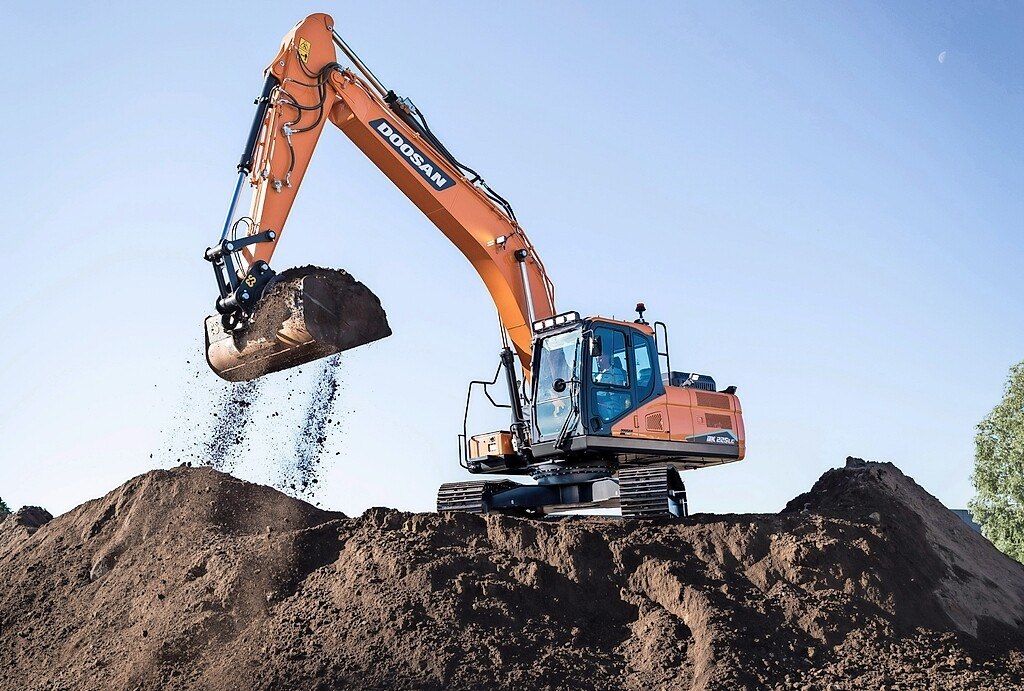 Mit dem DX225LC-7X hat Doosan seinen ersten intelligenten Kettenbagger auf den Markt gebracht.