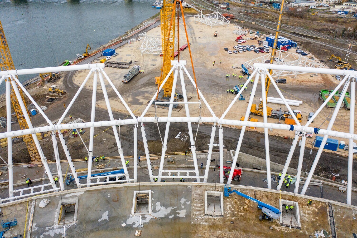 © KÉSZ Csoport Nemzeti Atlétikai Stadion